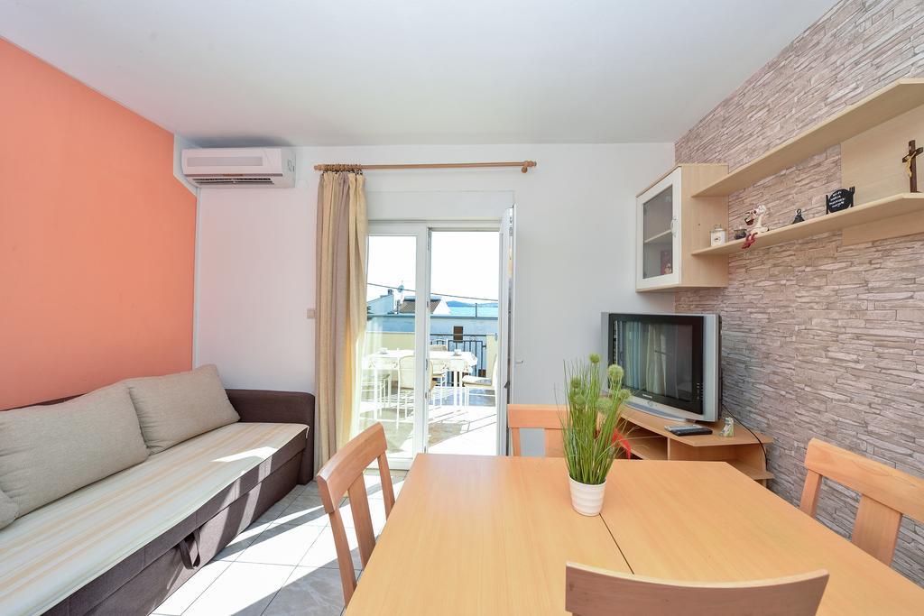 Apartments Duje บาร์บินเย ภายนอก รูปภาพ